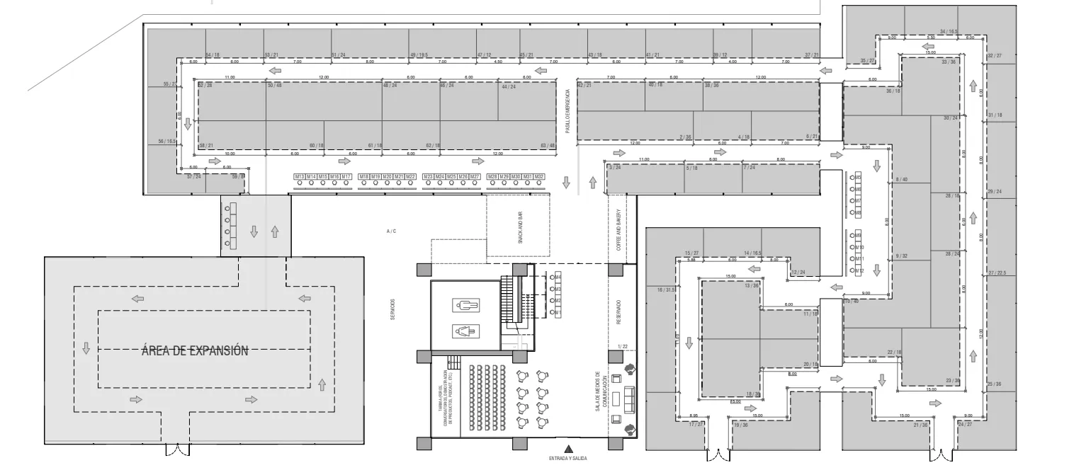 Plano del recinto Expo Remodelación 2026 — distribución de stands numerados en el CCCT